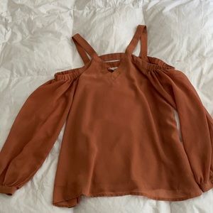 Cute Rusty-brown top